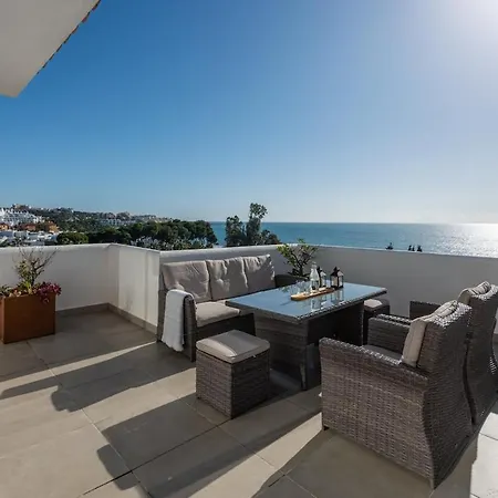 Stunning Beachfront Penthouse * Estepona