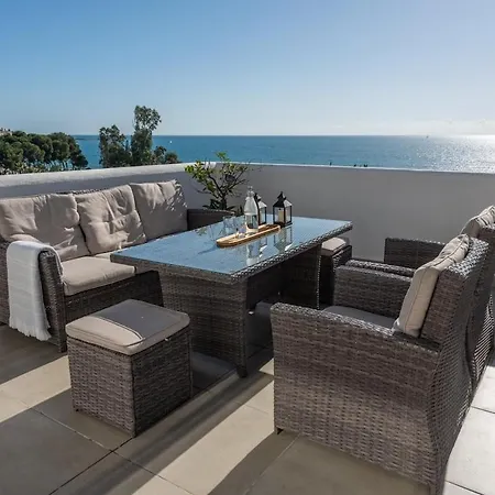 Apartment Stunning Beachfront Penthouse Estepona